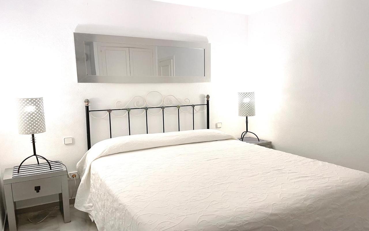 Apartaluz Marbella Costabella ,Satelite, Wifi, Pk Kültér fotó